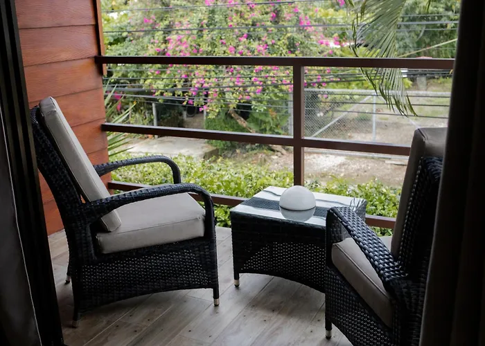 Chillout - Adults Only Lodge